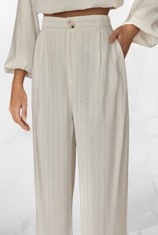 Calça Pantalona Risca Giz Luana