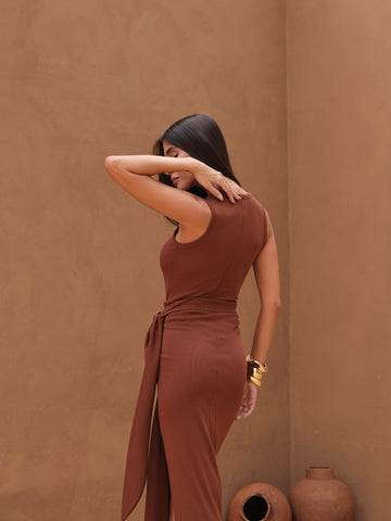 Vestido Body com Saia Jade