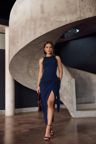 Vestido Body com Saia Jade